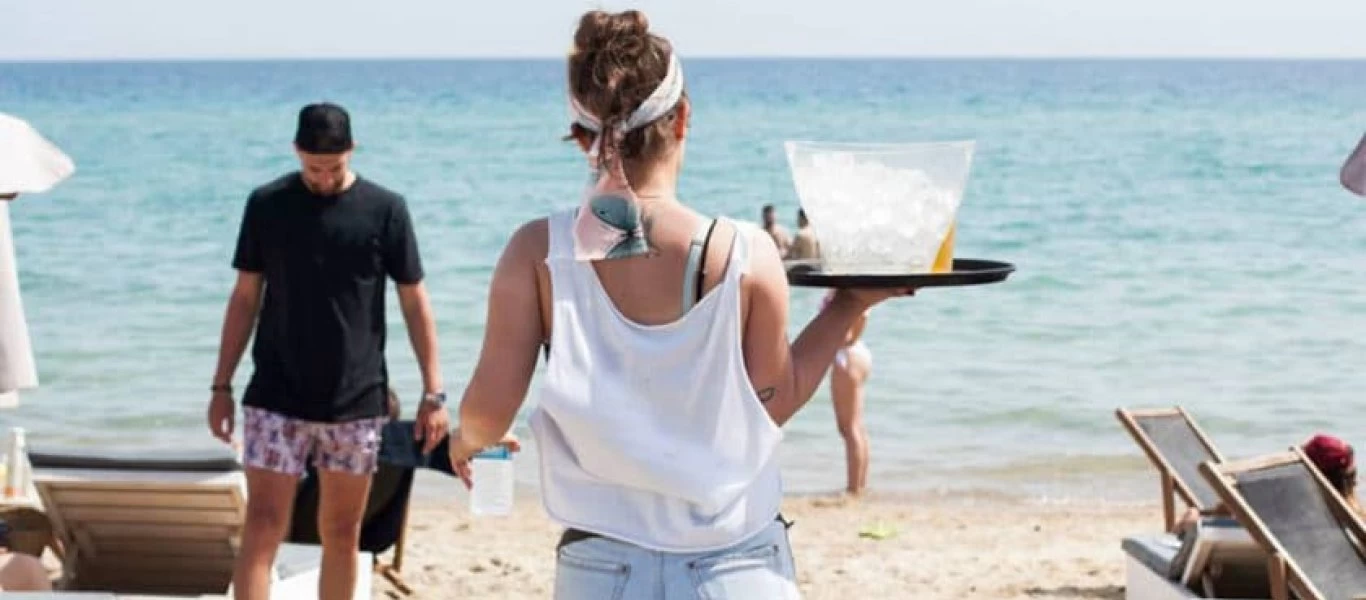 Εποχικά εργαζόμενοι: Όλα τα μέτρα στήριξης που επεξεργάζεται το ΥΠΟΙΚ - Επιδότηση εισφορών και μπόνους 200